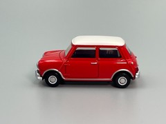 Morris Mini Cooper Classic Mini Red White Roof Tomica Premium #12 1/50 scale