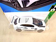 2023 Hot Wheels #158 HW Green Speed 9/10 JAGUAR I-PACE eTROPHY White w/Trap5 Sp