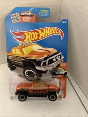 Hot Wheels 2016 HW Off-Road #6/10 Off-Duty #146/250