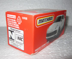 MATCHBOX PORSCHE CAYENNE TURBO WHITE 2024 POWER GRABS RELEASE HVR08-DNK70