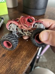 Monster Jam Octon8er 1:64 Scale Die-Cast Toy Truck In Too Deep Series