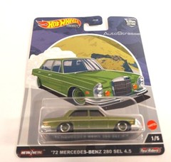 Hot Wheels Premium Car Culture “Auto Strasse” ’72 Mercedes-Benz Vehicle 2021