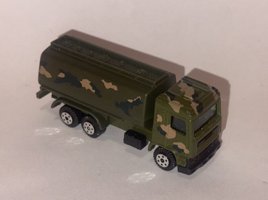 UNKNOWN BRAND Loose Military Tanker Truck (Green Camo)