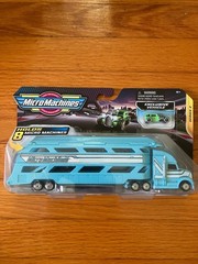 Micro Machines Series 2 Mini Vehicle Hauler w/ Exclusive Vehicle New Jazwares