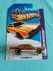2012 Hot Wheels 67 OLDSMOBILE 442 Orange 101/247 GREAT CARD Kmart Color Muscle