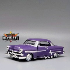 1953 Ford Crestline Victoria Collectible 1/64 Scale Diecast Model Collector Car