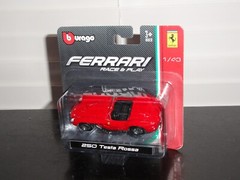 BBURAGO 2015 OFFICIAL PRODUCT FERRARI RACE & PLAY 1/43 SCALE 250 TESTA ROSSA