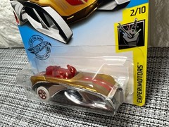 Hot Wheels Experimotors 2/10 Rockin’ Santa Sled 53/250 Special Feature Gold