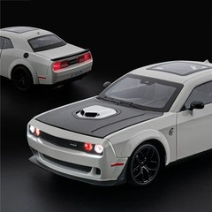 New 1:18 Dodge Challenger SRT Hellcat Model Diecast Sound Light Sports Car Gift