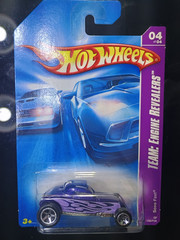 23 Car Hot Wheels Lot, 70 Plymouth Road Runner, Barracuda, Camaro Convrertible