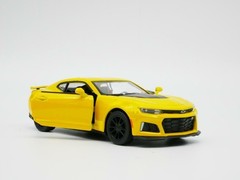 2017 CHEVROLET CAMARO ZL1 YELLOW 1:38 SCALE DIECAST COLLECTOR MODEL CAR