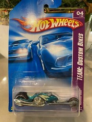 2008 Hot Wheels #152 Team: Custom Bikes 4/4 HAMMER SLED Teal w/Black MC5 Spokes