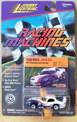 Johnny Lightning Team Oreca Dodge Viper GTS GT2 Olivier Beretta #1 Diecast 1/64