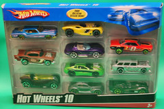 2009 Hot Wheels 10 Pack – New – Factory Sealed