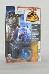 1:64 diecast Matchbox Jurassic World Dominion Gyrosphere
