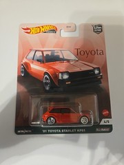 Hot Wheels Premium Car Culture ‘81 Toyota Starlet KP61 4/5