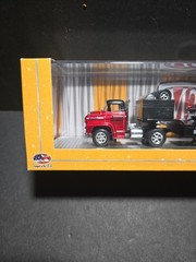 NOS M2 Machines 2013 SEMA 500 pcs Hauler 1958 Chevrolet LCF & 1955 Chevy Bel Air