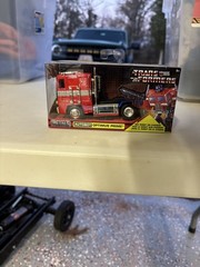 NEW Jada Toys 99477 Transformers OPTIMUS PRIME G1 Die-Cast Vehicle