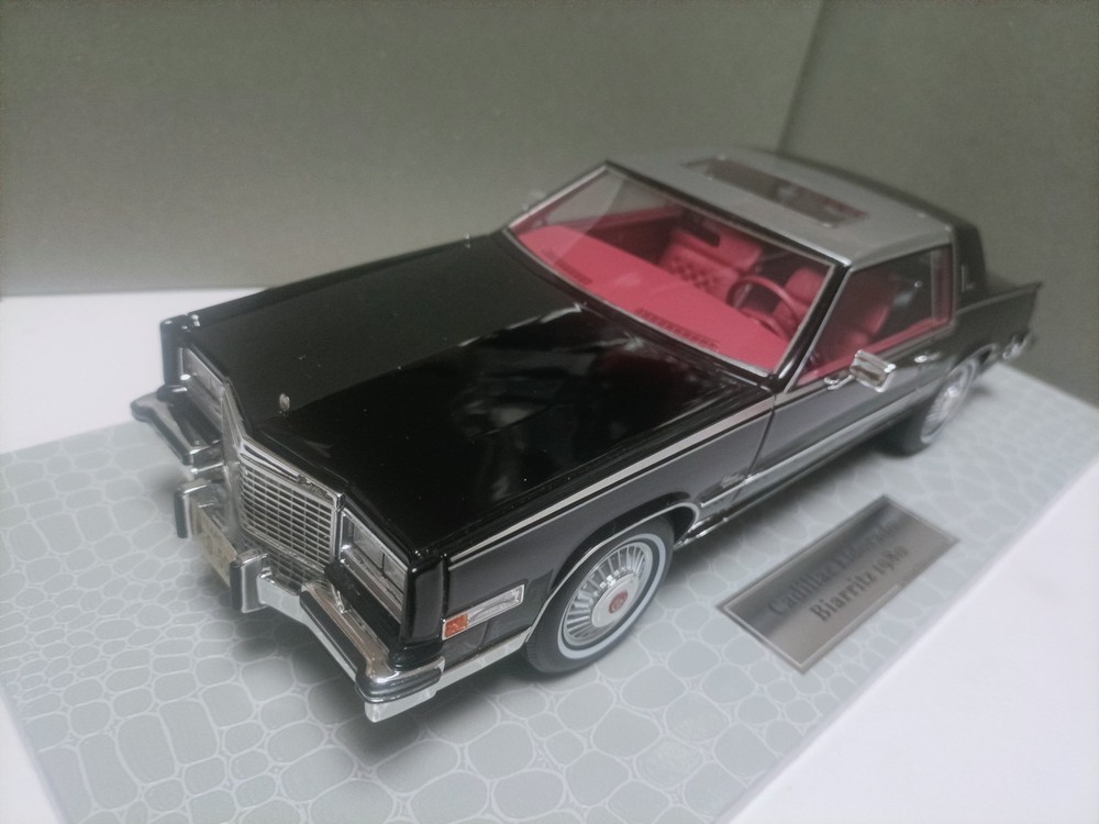 AMC 1:18 Eldorado Biarritz 1980 black luxury car model resin NIB