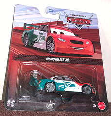 DISNEY PIXAR CARS 2 2026 1/50 DIECAST RED,WHITE & GREEN MEMO ROJAS JR. NEW! HTF!