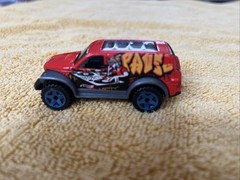 Hot Wheels Power Panel 2002 Diecast Toy Vehicle 1:64 Red Dj Turntables on Side