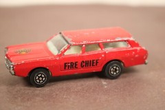 Vintage Yatming RED Ford Fire Chief No. 1015 Station Wagon LQQK