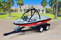 Malibu Wakesetter – Wakeboard/ Ski Boat w/Tandem Trailer 1/64 Limited Edition X