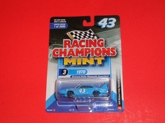 Racing Champions Mint Limited Editions 0f Each 1:64 Scale Vehicles.