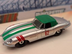 majorette VINTAGE RACING Exclusive JAGUAR E-TYPE ➽silver;green;red 62☆loose