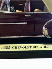Mira Solido 1950 Chevrolet Bel Air 1:18 Diecast Maroon Cream Opening Hood Doors