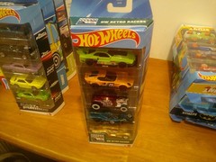 Hot Wheels 2025 HW Retro Racers – 5-Pack – Brand New