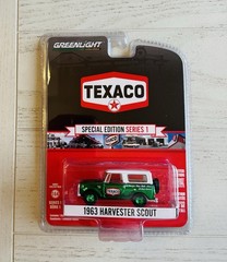 GREENLIGHT 1 64 TEXACO SERIES 1 1963 Harvester Scout Green Machine Chase