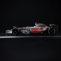 1/64 MP4-23 F1 Hamilton Diecast Alloy Car Model Collectible