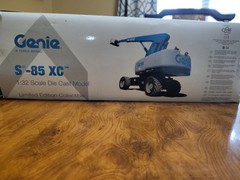NZG for Genie S-85 XC Telescopic Boom Lift Aerial Work Crane 1/32 Model Toy
