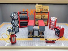 Diorama 1/18 Maintenance Workshop Tool City Garage Display Props Model Accessory