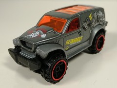 Power Panel Hot Wheels 2020 Overwatch Series #3 Reinhardt Silver 6SP 1:64 Loose