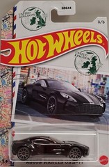 Aston Martin One-77 /United Kingdom / World Class Racers / Hot Wheels 2022