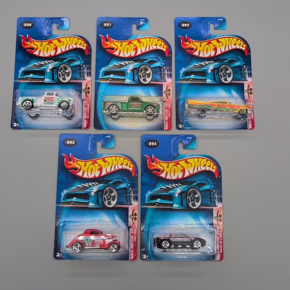 Hot Wheels 2003 Radical Wrestlers Series- Complete Set of 5
