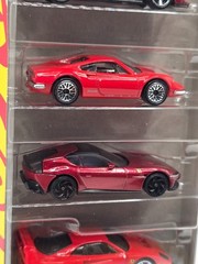 Hot Wheels 5 Pack Ferrari F40 Competizione Dino 206 GT SF90 Stradale 365 GTB4 C