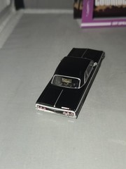 Lowrider 1:64 1964 Chevrolet Impala SS Lowrider Series Black Hydraulic