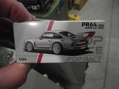 POP Race 1/64 Singer Porsche DLS Turbo white NIB