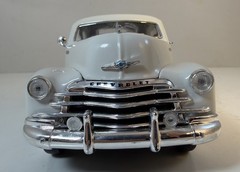 Jada Toys 1:24 Scale 1947 Chevrolet Aerosedan Fleet line No. 50210-8