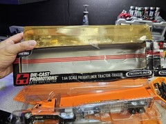DCP Schneider Transport 1:64 Freightliner Century Truck w/ Trailer #30151