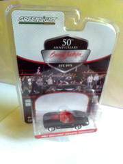 Greenlight/AUTO WORLD DIECAST COMBO ’67 CHEVY CORVETTES BLACK/RED STINGER HOOD’s