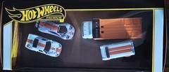 Hot Wheels Premium Gulf Collector Display Set McLaren F1 GTR GT40 Supervan