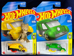 Lot of 2 – Hot Wheels – See Me Rollin’ – Green & Yellow – Experimotors