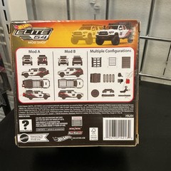 Hot Wheels Elite 64 Mod Shop ’17 TOYOTA TACOMA HNJ64 New Sealed