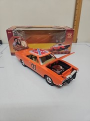 Dukes of Hazzard JOYRIDE 1:25 Scale General Lee. 1969 Dodge Charger. NIB
