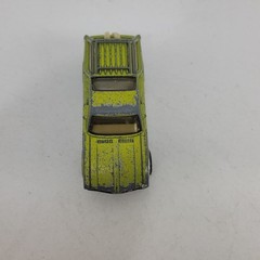 Matchbox 2010 Oldsmobile ’71 Vista Cruiser Station Wagon Green W/ Dogs 1:64…