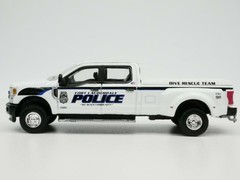 2019 Ford F-350 Lariat 1/64 Scale Collectible Fort Lauderdale Police Div